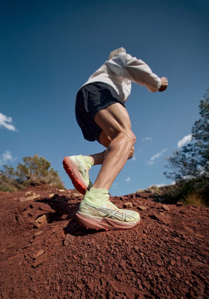 ASICS METAFUJI TRAIL 2, zapatilla de competición de trail con placa de carbono en X, espuma reactiva y suela ASICSGRIP.